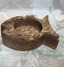 # PAT-3   Palmwood ash tray - Fish style - @   cm x    cm - * Hand made can vary somee