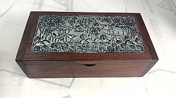 Item # TB-17 N  ( White metal plate) @ 10cm x 6.5cm x 19.5cm in size. Wooden square 