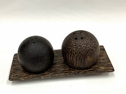 Item # SPS-4   Ball style palt and pepper shaker set. The color and texture of the wood can vary some.