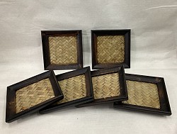 Item # CPR-1  6 pcs Pine wood and Rattan coaster set ( normally  wrapped in plastic )  Wood and the rattan  color can vary .